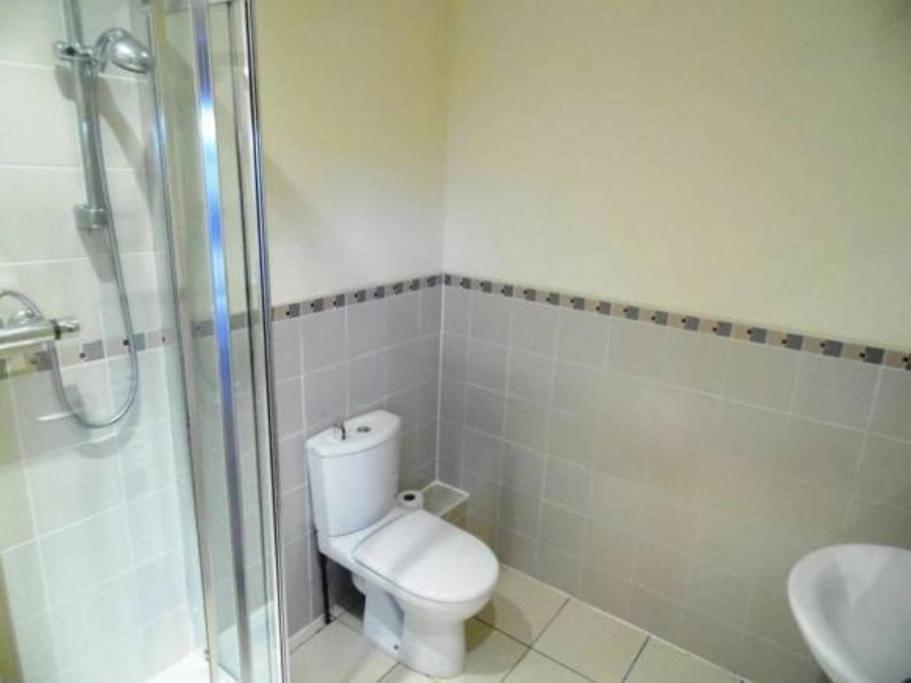 格拉斯哥Executive 2 Bed 2 Bath - Free Parking公寓 外观 照片